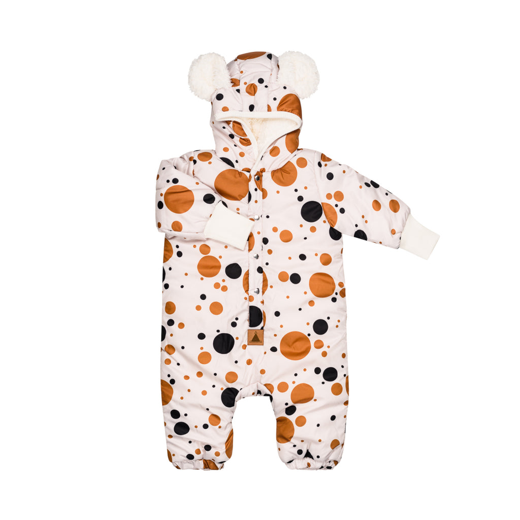 Talvihaalari teddyvuorella, oranssit pilkut mustalla
